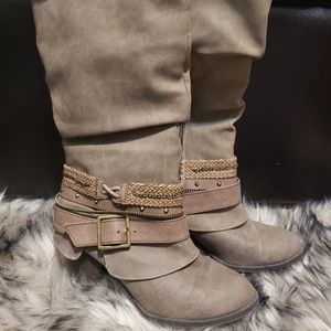Tan Boots